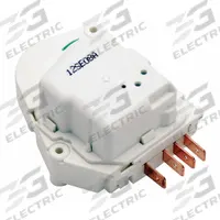 PARAGON Defrost Control Timer: Mechanical, 8 hr Max Cycle Time, SPDT, 120V AC, 15 A Current Rating (MPN A1402-00). Key specifications — Brand: PARAGON.