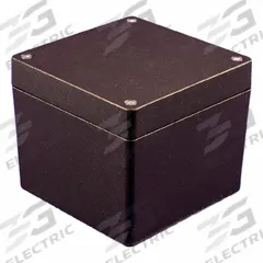 HAMMOND Enclosure: Die-Cast Aluminum, 4 in x 4 in x 4 in, NEMA 1/12/13/4/4X, Solid Cover, Screw On (MPN 1550Z137BK). Key specifications — Brand: HAMMOND; Closure Method: Screws; Enclosure Material: Die-Cast Aluminum; Knockouts: Not Included.