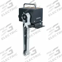 ZEBRA SKIMMERS Oil Skimmer: Belt, 1 gph, 24 in Reach, Steel Housing (MPN BPF1-24). Key specifications — attr1087869: Polyurethane; attr1087871: ZEBRA SKIMMERS CORP.; attr1087880: Steel; attr1087883: Optional Timer Available Separately.