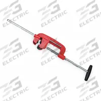 WESTWARD Pipe Cutter: 1 1/4 in – 4 in OD Cutting Capacity, Std Wheel Cutter, 35 1/2 in Tool Lg (MPN 3CYT8). Key specifications — attr327817: No; attr327812: 3CYT8; attr327818: Steel; attr327815: WESTWARD.