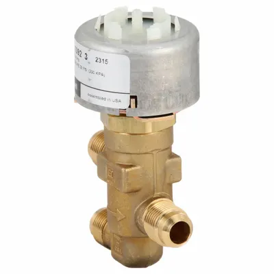 Honeywell Hydronic Globe Valve: 3-Way, 1.6 CV Flow, 3/8 in Female Flare, Brass Body - 3-Way Flare Connection Globe Valves