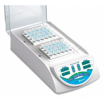 BENCHMARK SCIENTIFIC Pemandian Kering Digital: 6 1/2 in Kedalaman Keseluruhan, 5 in Tinggi Keseluruhan - Dry Baths