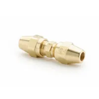 This compression fitting union joins two copper lines in air brake systems. It features a compression x compression configuration with 5/8 in OD on both ends, designed for DOT air brake applications. The union provides a secure, leak-resistant connection for pneumatic systems