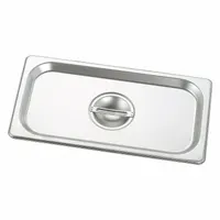 This NSF-certified cover is designed for full-size compatible steam table pans. It helps maintain food temperature and hygiene in commercial foodservice settings. Hand wash only; not dishwasher safe