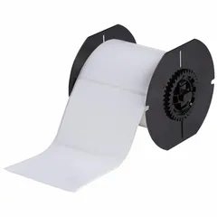 White polyester precut label roll measuring 4 in x 3 in, containing 500 labels. Halogen-free material suitable for industrial labeling applications. Compatible with the i3300 printer series.