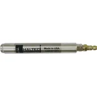 This HALTEC heavy-duty tire chuck features a straight lock-on, single-head design for secure attachment to tire valves during inflation. Constructed from aluminum with a black finish, it has a 1/4"-18 NPT thread and a maximum operating air pressure of 200 psi. Suitable for inflating tires on trucks, buses, and construction equipment in fleet maintenance and automotive repair settings