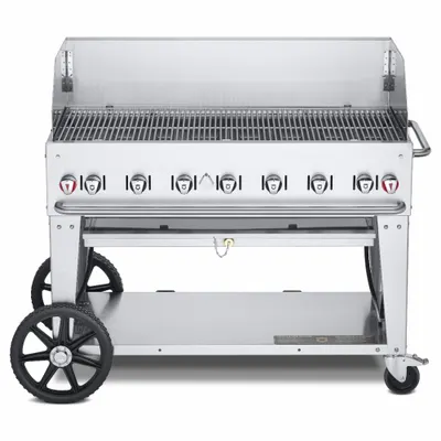 CROWN VERITY Propane Grill - Wheeled Grills