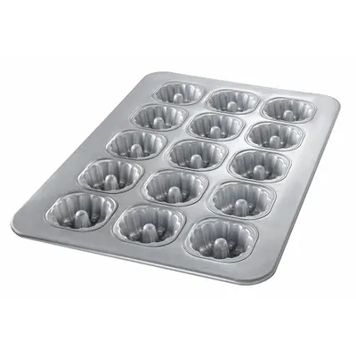 CHICAGO METALLIC Mini Bundt Cake Pan - Cupcake & Muffin Pans