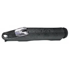 Analog handheld refractometer for measuring Oechsle in grape must and juice, with automatic temperature compensation. Covers refractive index from 1.333 to 1.41 RI, accuracy 2.0% Brix, resolution 2.0 Oechsle. Suitable for winemaking and food processing applications.