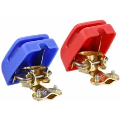 This battery quick disconnect cap from BATTERY DOCTOR is designed for 4 to 6 AWG gauge wires with a clamp connection type. It provides a secure means to disconnect battery cables for maintenance or storage. The blue/red color aids in polarity identification.