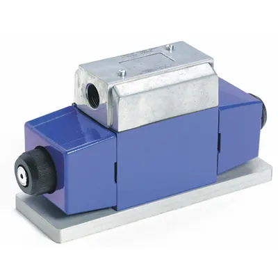 VICKERS Hydraulic Directional Valve: 24 gpm Max Flow Rate, D05 NFPA Size, Two Positions - Solenoid-Operated Directional Control Valves