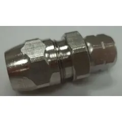 This hose connection connector is a replacement part for Binks paint spray guns, compatible with model HD-503. It provides a secure attachment point for the hose, enabling fluid delivery in painting and coating applications.