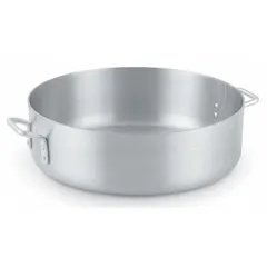 Aluminum sauce pot with straight body and 20 qt capacity. Riveted aluminum handle with nickel-plated coating. NSF certified for commercial foodservice use in preparing and holding sauces, soups, and stocks.
