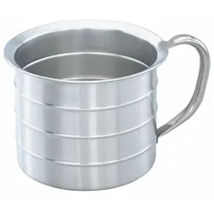 This stainless steel measuring cup is designed for liquid ingredients, with a 3.8 L capacity and 1 qt graduation subdivisions. It measures 8 3/8 in diameter and 6 11/16 in overall height. NSF certified for commercial food service use.