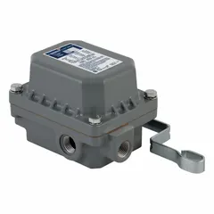 Lever-operated float switch for open tanks, with DPST-2NC contact configuration and Close On Rise switching action. Aluminum body with screw clamp terminals. Designed for vertical mounting in explosion-proof environments, suitable for liquid level detection and control in open tanks.