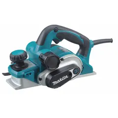 This MAKITA corded hand planer operates on 120V AC with a 7.5 A motor delivering 16,000 RPM. It features a 3-1/4 in carbide blade and a cutting depth of 3/16 in. Suitable for smoothing and leveling wood surfaces, trimming doors, and edge material removal in carpentry and construction tasks.
