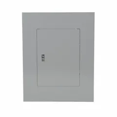 Flush, non-vented steel cover for NQ and NF panelboards. Type 1 enclosure with door, rated 125 A, 18 spaces, 20 in width. Suitable for indoor electrical distribution applications where a standard-duty cover is required.
