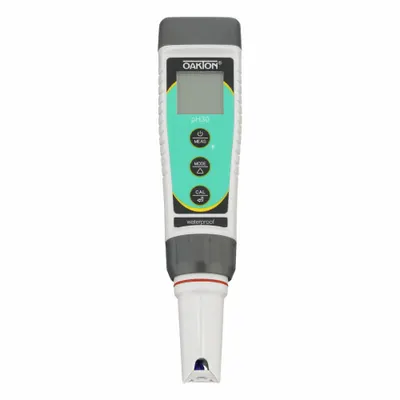 OAKTON pH Meter: pH/Temp, Meter, (4) 1.5 V Batteries, Reagents Sold Separately - Pocket pH Testers
