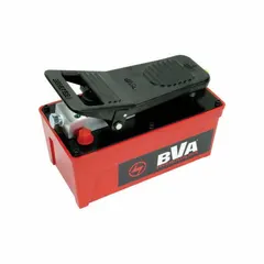 This air-operated hydraulic pump unit delivers a maximum operating pressure of 10,000 psi and features a 0.4 gal reservoir capacity. It is configured with a foot mounting and a 3-way valve for advance operation. Typical applications include powering hydraulic cylinders, presses, and jacks in industrial maintenance, manufacturing, and construction settings.