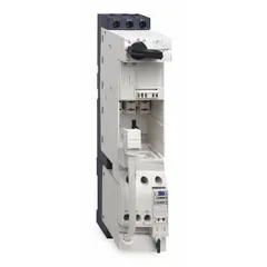 This reversing 3-pole power base is rated for 12 A AC at 24V AC control voltage and 690V AC maximum. It includes 1 normally open and 1 normally closed auxiliary contact. Used in motor control applications requiring forward/reverse operation, such as conveyors, hoists, and pumps.