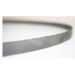 Bi-metal band saw blade for cutting aluminum, carbon steel, soft metal, and wood. Length 4 ft 8-5/8 in with 10/14 variable tooth pitch to reduce vibration and improve finish on thin-walled materials.