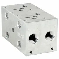 DAMAN Manifold: 3,000 psi Max Pressure, D05 NFPA Size, Aluminum, 3.5 in Overall Ht, 13 in Overall Lg (MPN AD05P023P)