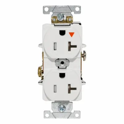 LEVITON Isolated Ground Duplex Receptacle Outlet: Duplex, 5-20, White, 125V AC - General Purpose Receptacles
