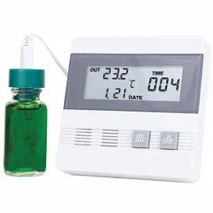 This thermometer measures temperature from -40°F to 176°F with ±1.5°C accuracy. It features a bullet probe with a 6 ft cable and a glycol-filled bottle probe. Suitable for monitoring temperature in liquids or air in industrial, HVAC, food service, and laboratory settings.