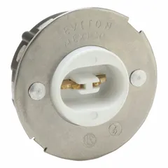 This lampholder features a recessed double-contact (R17d) design rated for 660 watts at 600V AC. The white housing is suitable for use in industrial and commercial lighting fixtures that require a secure R17d base connection.