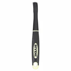 This high-leverage paint scraper features a stiff, bent carbide blade for effective removal of paint, adhesives, and coatings from flat surfaces. The handle is constructed from polypropylene/TPE, providing a comfortable grip. Suitable for heavy-duty scraping tasks in construction, renovation, and maintenance work.
