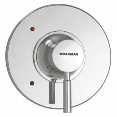 This valve trim kit includes a circular plastic trim plate with a chrome finish and a zinc handle. Designed for use with CPV-TP Speakman shower valves, it provides a finished appearance and operation for bathtub and shower installations.