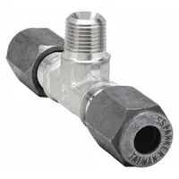 This PARKER Ferulok series compression tee is a flareless bite-type stainless steel fitting. It connects two 1/4 in OD tubes and one 1/8 in NPT pipe for branch connections in tubing systems. Suitable for hydraulic, pneumatic, and instrumentation lines requiring vibration resistance and high-pressure integrity