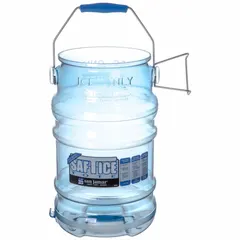 This ice tote is constructed of blue polycarbonate with a Snap-Tight door for secure closure. It holds up to 25 lb of ice and measures 13 1/2 inches deep, 18 inches high, and 11 3/4 inches wide. Commonly used in commercial kitchens, bars, and catering for transporting and storing ice.