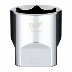This MILWAUKEE anti-roll hand socket features a 1/2 in drive and 32 mm socket size with a 6-point standard configuration. Made of chrome, it is designed to prevent rolling on sloped surfaces, suitable for general fastening tasks in industrial and maintenance settings.