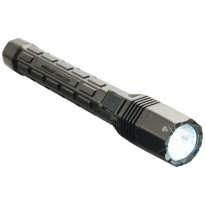 PELICAN Rechargeable Flashlight: Rechargeable, 1,072 lm, 3.45 hr Run Time at Max. Brightness - Rechargeable Flashlights