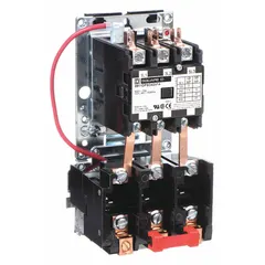 This non-reversing magnetic motor starter from SQUARE D is rated for 40 A and features a 24V AC coil. It has 3 poles and requires 3 thermal units (not included) for overload protection. Suitable for starting and protecting motors in HVAC, pumps, and industrial machinery.
