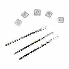 This cap and plug seals spectrophotometer cuvettes to prevent sample evaporation, contamination, or spillage during analysis. It is used in laboratory environments for UV-Vis spectroscopy, chemical assays, and quality control testing where sample integrity is critical.