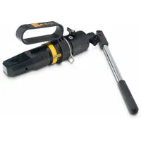 ENERPAC Nut Splitter with Integral Pump: 5/8 in to 7/8 in Bolt Size Range, 15 ton Nominal Capacity (MPN NSC2432)