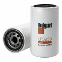 FLEETGUARD LF3959 is a spin-on oil filter with a 1"-16 UN-2B thread, 7 7/8 in overall height, and 16 5/8 in overall length. It is designed for use in engine lubrication systems to remove contaminants from oil, protecting engine components in heavy-duty applications