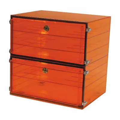 PLAS-LABS Acrylic Desiccator with Gas Port: Rectangular, 0.88 cu ft Capacity, Acrylic - Non-Vacuum Desiccators