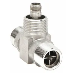 This BLANCETT turbine flowmeter is designed for inline measurement of flow rates in oils and water. It features a 1-inch NPT connection, a stainless steel rotor, and provides +/-1% accuracy with a standard frequency pulse output measured in gallons. Suitable for industrial fluid monitoring and process control applications.