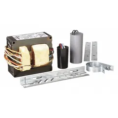 This high-pressure sodium ballast kit supports 250 W maximum bulb watts with ANSI Code S50 and pulse start. It operates on 120/208/240/277/480V AC and includes a capacitor. Suitable for industrial, street, and warehouse lighting applications requiring pulse-start HID lamps.