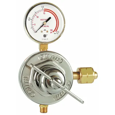 SMITH EQUIPMENT Gas Regulator: Single Stage, CGA 025 Inlet, 9/16"-18 M LH Outlet, 15 psig - Fuel Gas Regulators