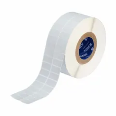 Precut label roll measuring 3/4 in x 1 1/2 in with a 3/4 in core. Made of metalized polyester in gray, halogen-free. Compatible with Brady PR Plus printers. Used for industrial identification and labeling in environments requiring durable labels.